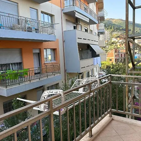 Odeon Inge Appartamento Vlorë